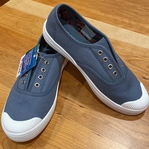 BOBS from SKECHERS NWT, NWB 7.5 memory foam Jam Star Slate blue sneakers